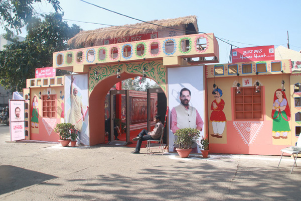 Hunnar Art, Delhi