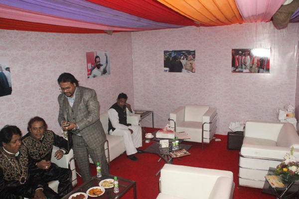 Hunnar Art, Delhi
