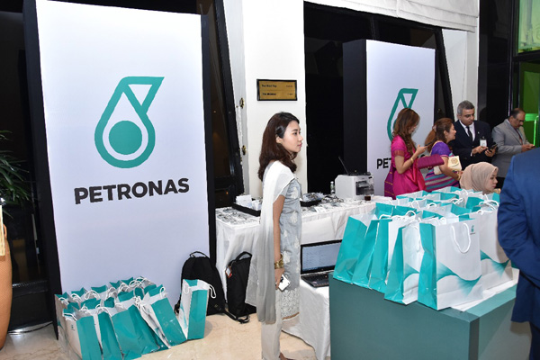 petronas, Mumbai